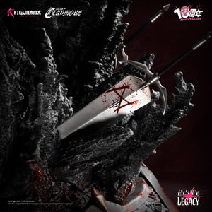 Claymore: Teresa vs. Priscilla 10th anniversary edition statue